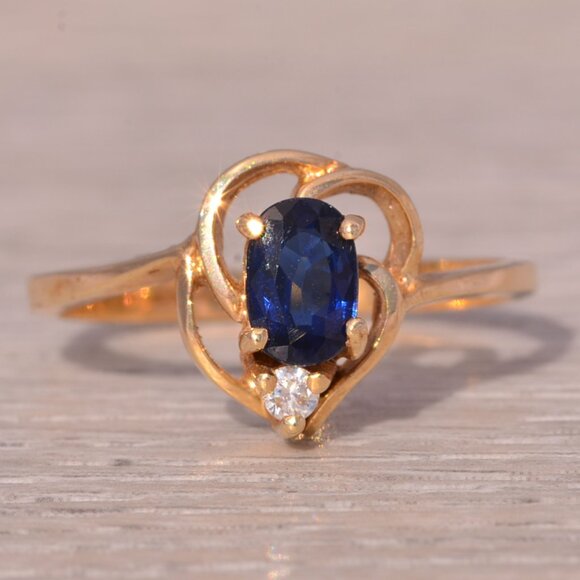 Sapphire and Diamond Ring in Yellow Gold
